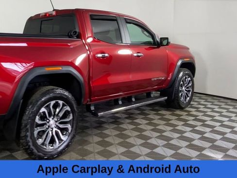 Used 2024 GMC Canyon Denali image 12