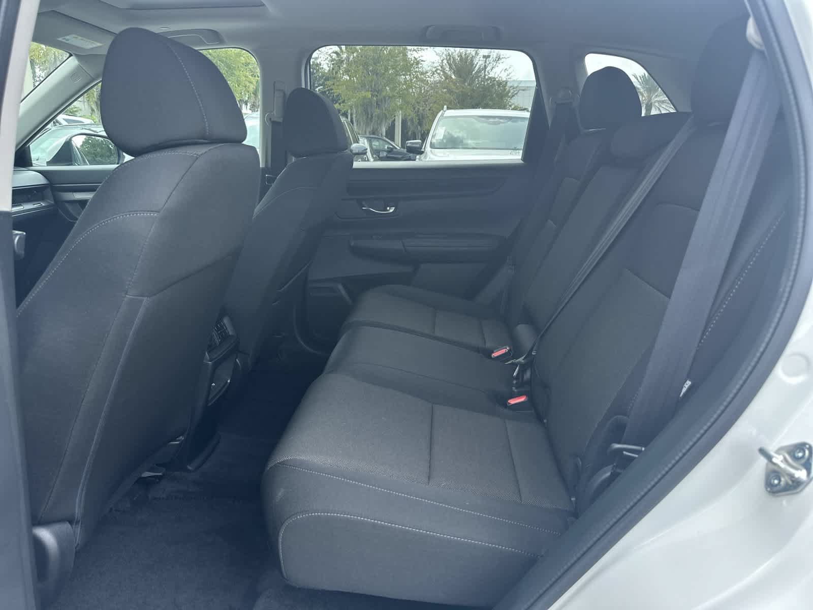 Used 2025 Honda CR-V EX image 15