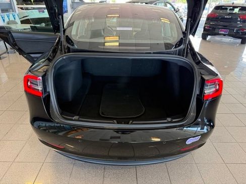 Used 2018 Tesla Model 3 Mid Range RWD image 20