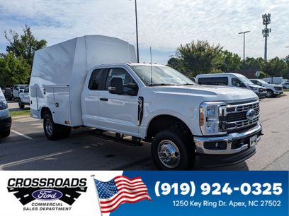 New 2025 Ford F350 XL w/ XL Chrome Package