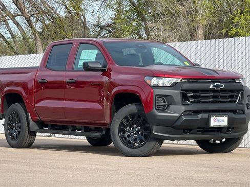 New 2026 Chevrolet Colorado W/T AWD/4WD image 2