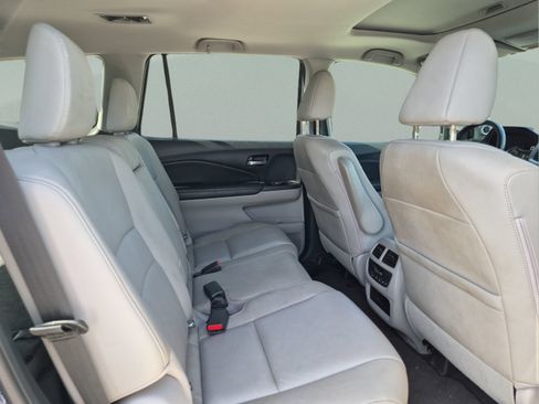 Used 2016 Honda Pilot EX-L image 17