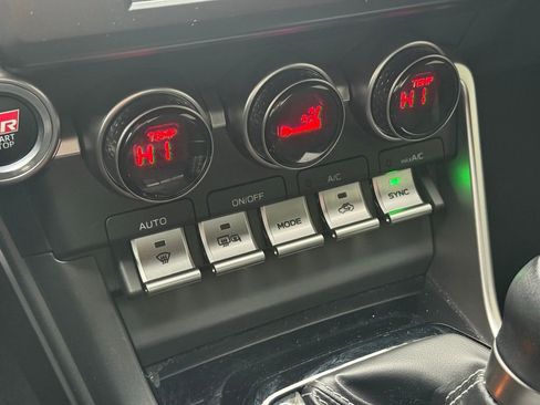 Used 2023 Toyota GR86 image 16