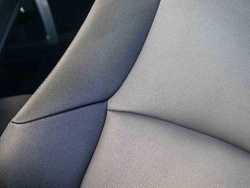 Used 2022 Toyota 4Runner SR5 Premium image 34