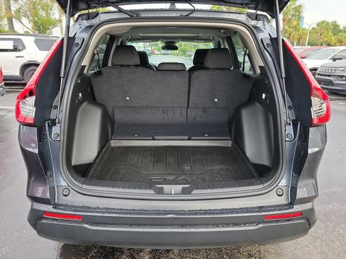 Certified 2025 Honda CR-V EX image 10