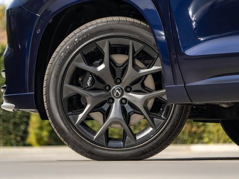 New 2026 Lexus TX 500h AWD image 6