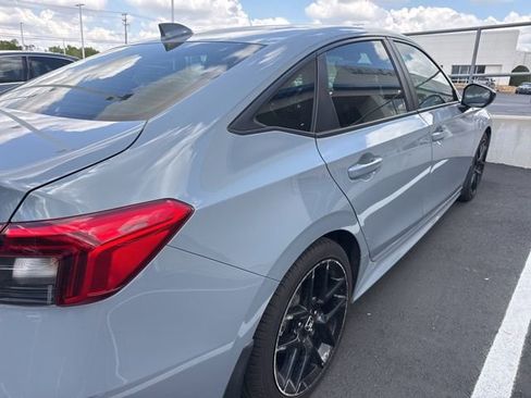 Used 2024 Honda Civic Sport image 5