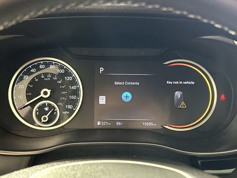 Used 2026 Genesis G70 2.5T RWD image 15