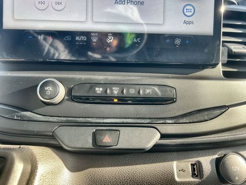 New 2026 Ford Transit 250 148 Medium Roof image 20