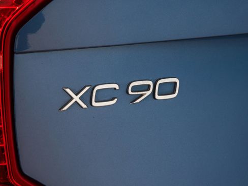 Used 2019 Volvo XC90 T6 R-Design w/ Advanced Package image 19