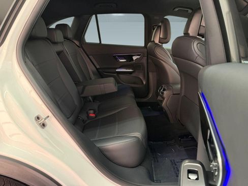Certified 2025 Mercedes-Benz GLC 350e 4MATIC image 28