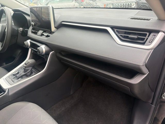 Used 2023 Toyota RAV4 XLE w/ Convenience Package AWD/4WD image 27