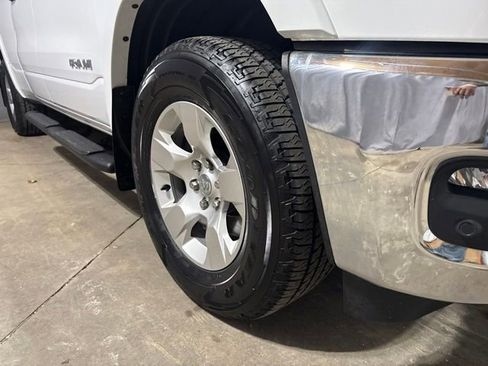 Used 2025 RAM 1500 Big Horn AWD/4WD image 6