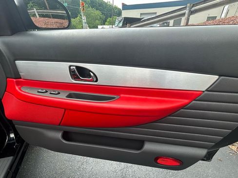 Used 2002 Ford Thunderbird RWD image 25