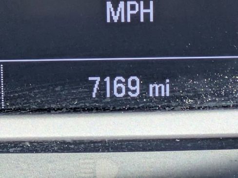 Used 2024 Chevrolet Trax RS w/ Driver Confidence Package image 30