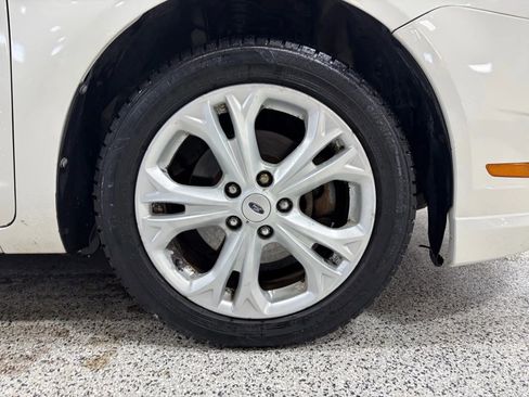 Used 2012 Ford Fusion SE image 15