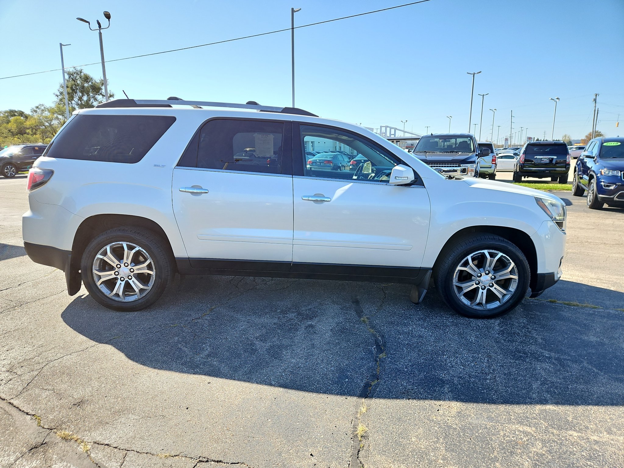 Used 2015 GMC Acadia SLT AWD/4WD image 5