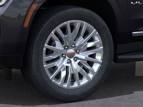 New 2025 GMC Yukon XL Elevation image 9