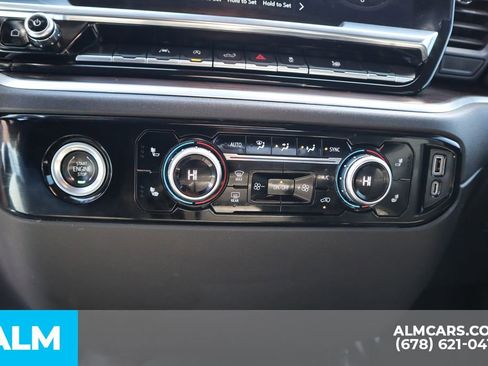 Used 2022 GMC Sierra 1500 SLT image 32