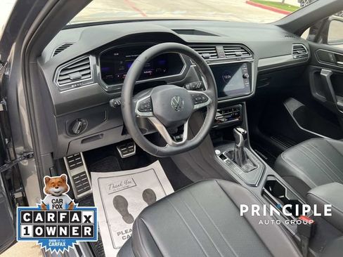 Used 2023 Volkswagen Tiguan SE R-Line FWD image 17