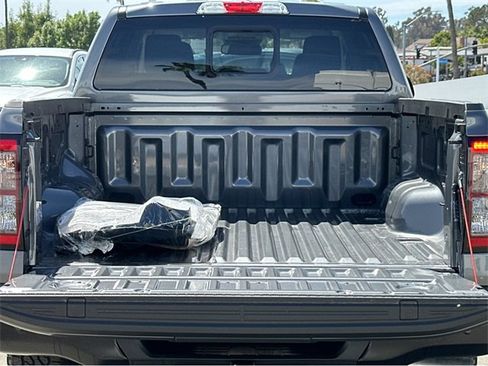 New 2025 Ford Ranger XLT w/ Equipment Group 301A High image 18