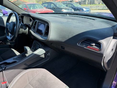 Used 2023 Dodge Challenger SRT Hellcat w/ Driver Convenience Group image 14