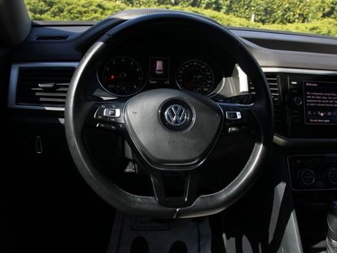 Used 2018 Volkswagen Atlas SEL AWD/4WD image 22