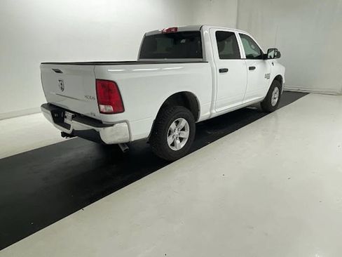 Used 2022 RAM 1500 Tradesman w/ Chrome Appearance Group AWD/4WD image 8