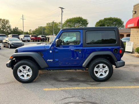 Used 2018 Jeep Wrangler Sport image 8