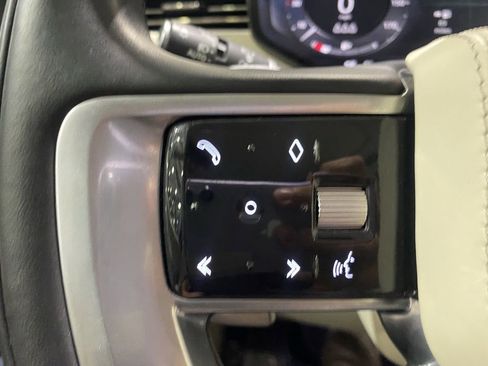 Used 2023 Land Rover Range Rover SE AWD/4WD image 10