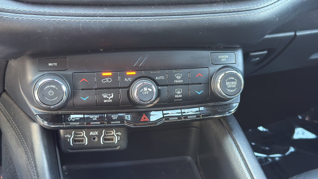 Used 2021 Dodge Durango GT w/ Blacktop Package RWD image 22