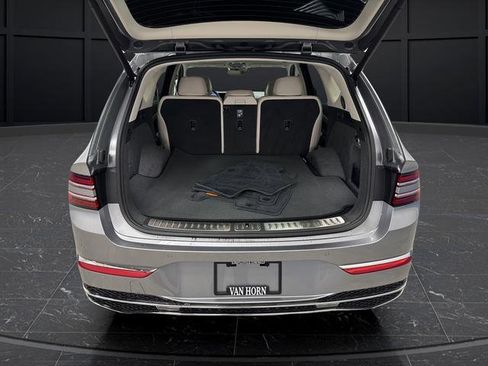 Used 2025 Genesis GV80 2.5T Advanced image 15