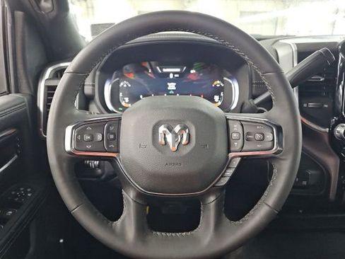 Used 2026 RAM 2500 Laramie AWD/4WD image 16