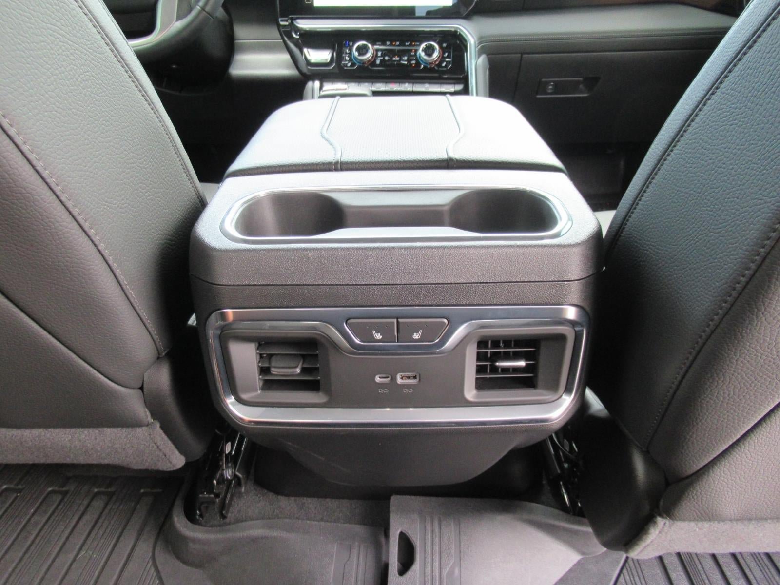 Used 2026 GMC Sierra 1500 Denali AWD/4WD image 38