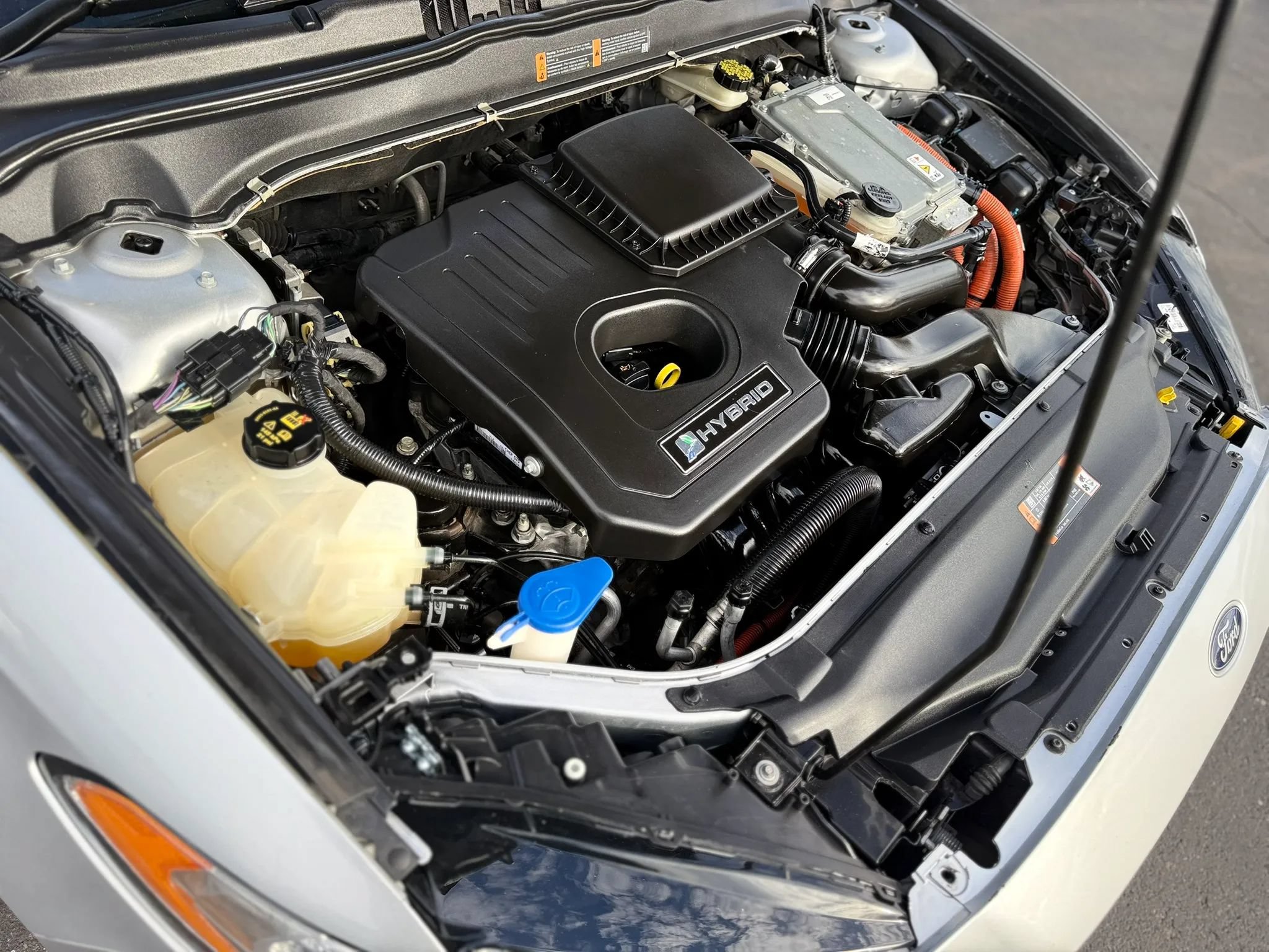 Used 2014 Ford Fusion Titanium FWD image 9