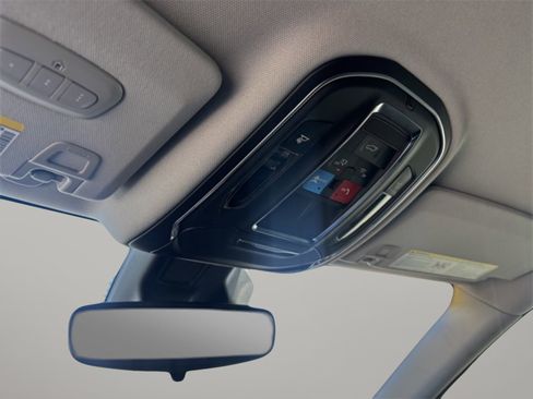 Used 2023 Jeep Grand Cherokee Limited image 22