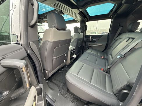 New 2025 GMC Hummer EV 3X image 25