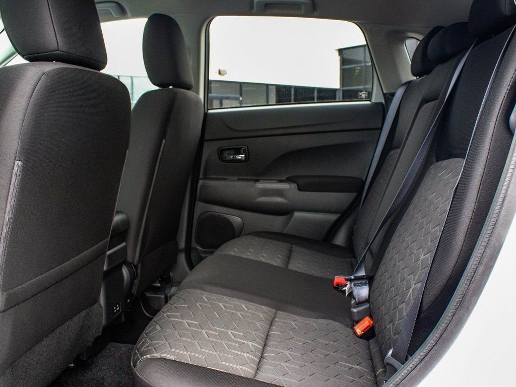 New 2025 Mitsubishi Outlander Sport AWD image 32