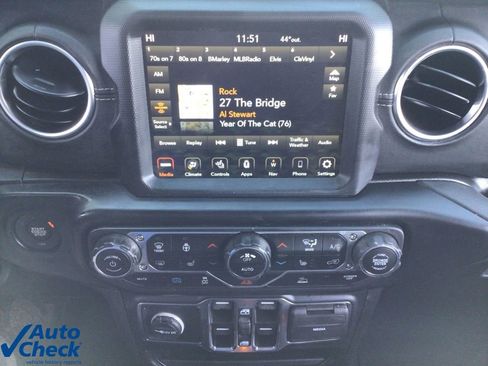 Used 2022 Jeep Wrangler Unlimited Sahara 4xe w/ Cold Weather Group image 21