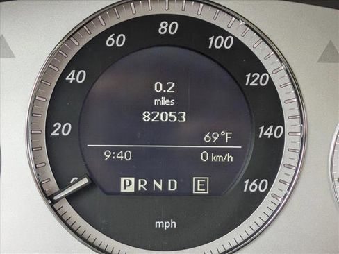 Used 2011 Mercedes-Benz GLK 350 2WD image 5