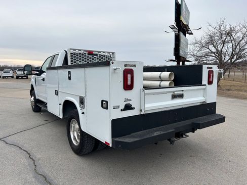Used 2021 Ford F350 XL w/ Power Equipment Group image 7