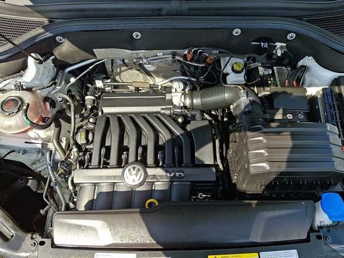 Used 2022 Volkswagen Atlas Cross Sport SE image 30