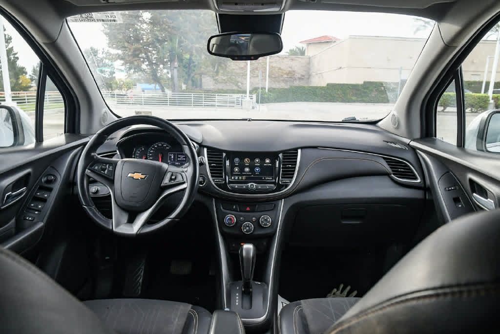 Used 2019 Chevrolet Trax LT w/ LT Convenience Package FWD image 15