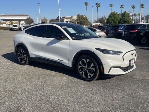 Used 2023 Ford Mustang Mach-E Premium image 4