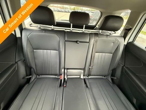Used 2022 Volkswagen Tiguan SE AWD/4WD image 23