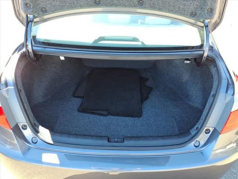 Used 2014 Honda Accord Touring image 6
