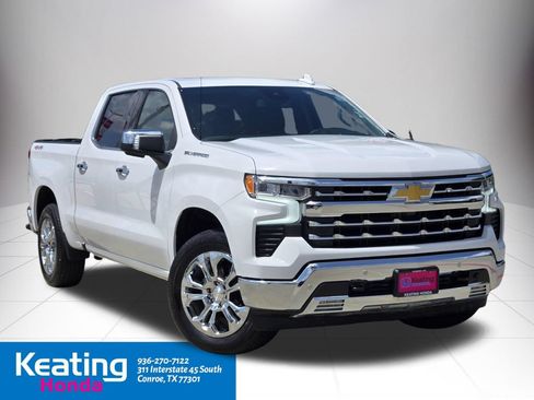 Used 2025 Chevrolet Silverado 1500 LTZ AWD/4WD image 3