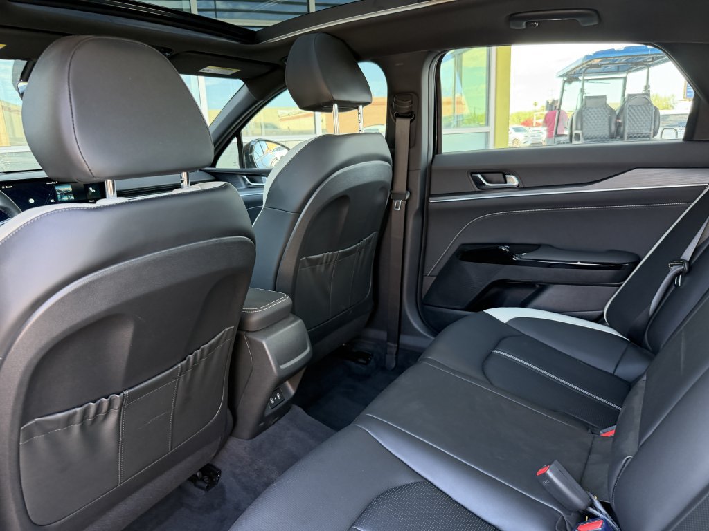 Used 2026 Kia K5 GT-Line w/ GT-Line Premium Package FWD image 34