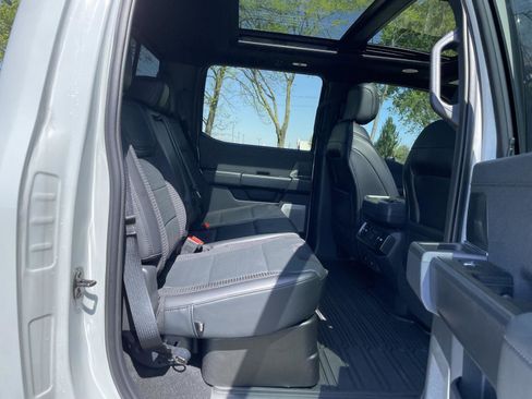 Used 2023 Ford F150 Raptor AWD/4WD image 32