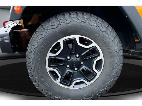Used 2014 Jeep Wrangler Unlimited Rubicon AWD/4WD image 11